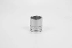 13/16" 3/8" Drive 6 Point Fractional Standard Chrome Socket