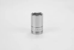 17 Mm 1/2" Drive 6 Point Metric Standard Chrome Socket
