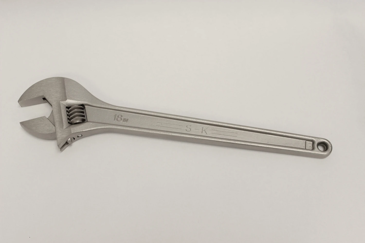 18" Adjustable Wrench